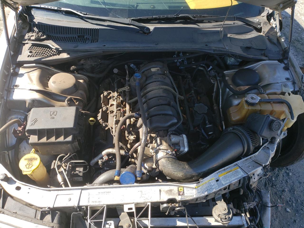 Photo 7 from auction – 2006 CHRYSLER 300C with VIN 2C3KA63H06H372117