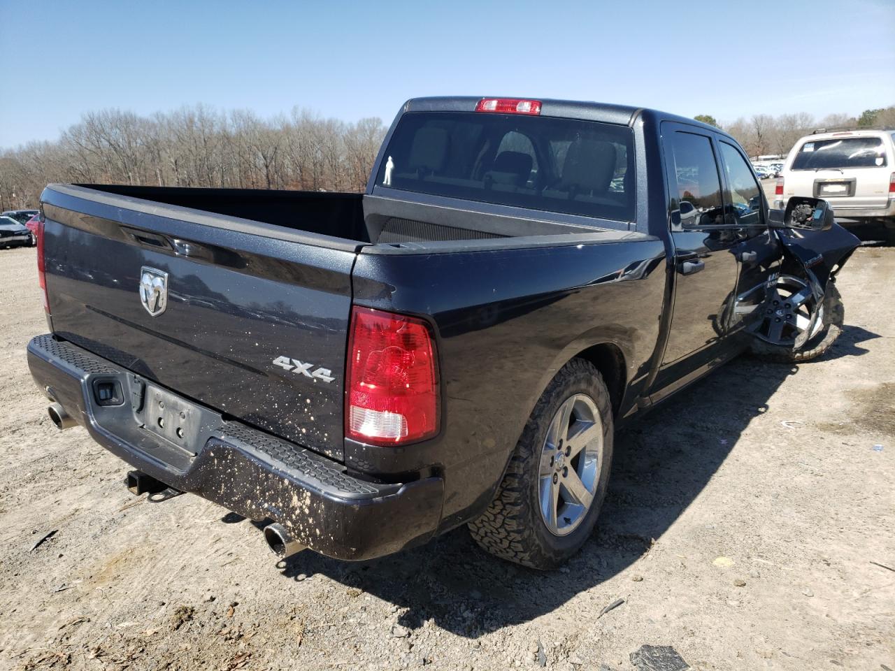 Photo 4 from auction – 2017 RAM 1500 ST with VIN 3C6RR7KT7HG608383