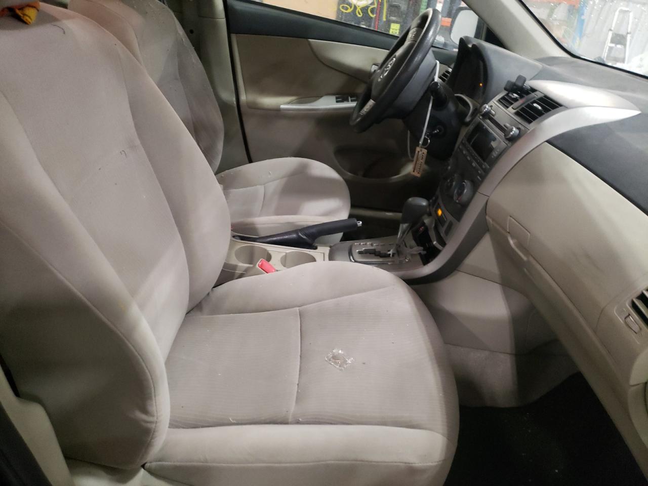 Photo 5 from auction – 2011 TOYOTA COROLLA BA with VIN JTDBU4EE2BJ099894