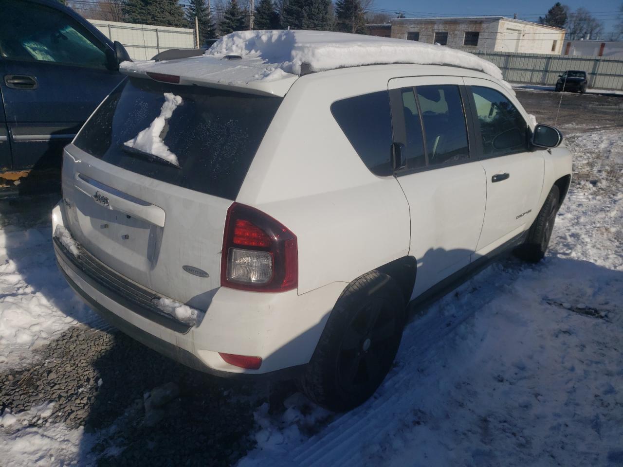 Photo 4 from auction – 2017 JEEP COMPASS LA with VIN 1C4NJDEB3HD112963