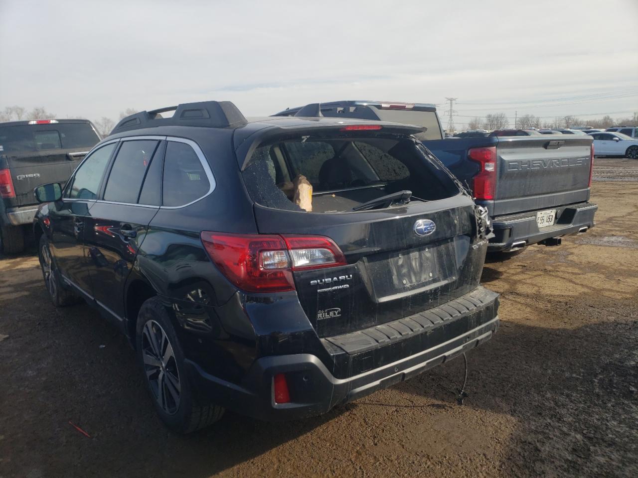 Photo 3 from auction – 2018 SUBARU OUTBACK 2. with VIN 4S4BSANC1J3354567