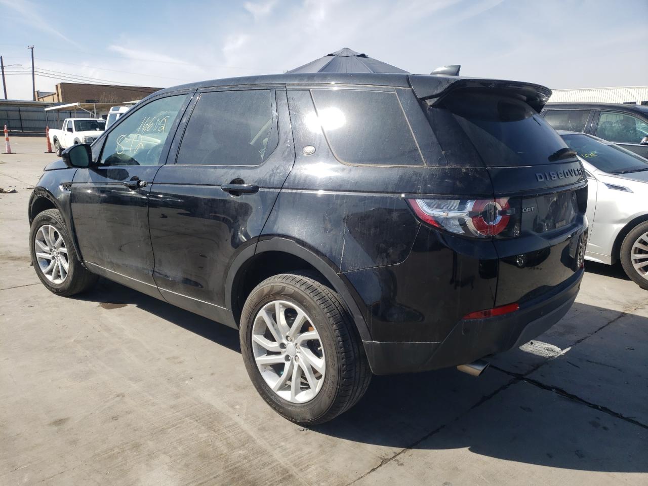 Photo 3 from auction – 2019 LAND ROVER DISCOVERY with VIN SALCP2FX5KH785010
