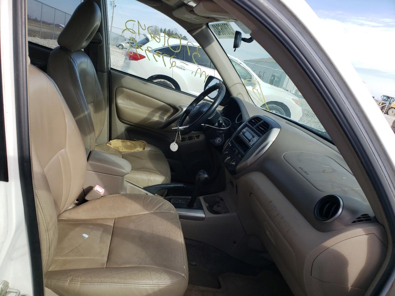 Photo 5 from auction – 2004 TOYOTA RAV4 with VIN JTEGD20VX40005914