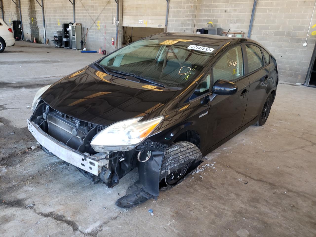 Photo 2 from auction – 2013 TOYOTA PRIUS with VIN JTDKN3DU9D0353478