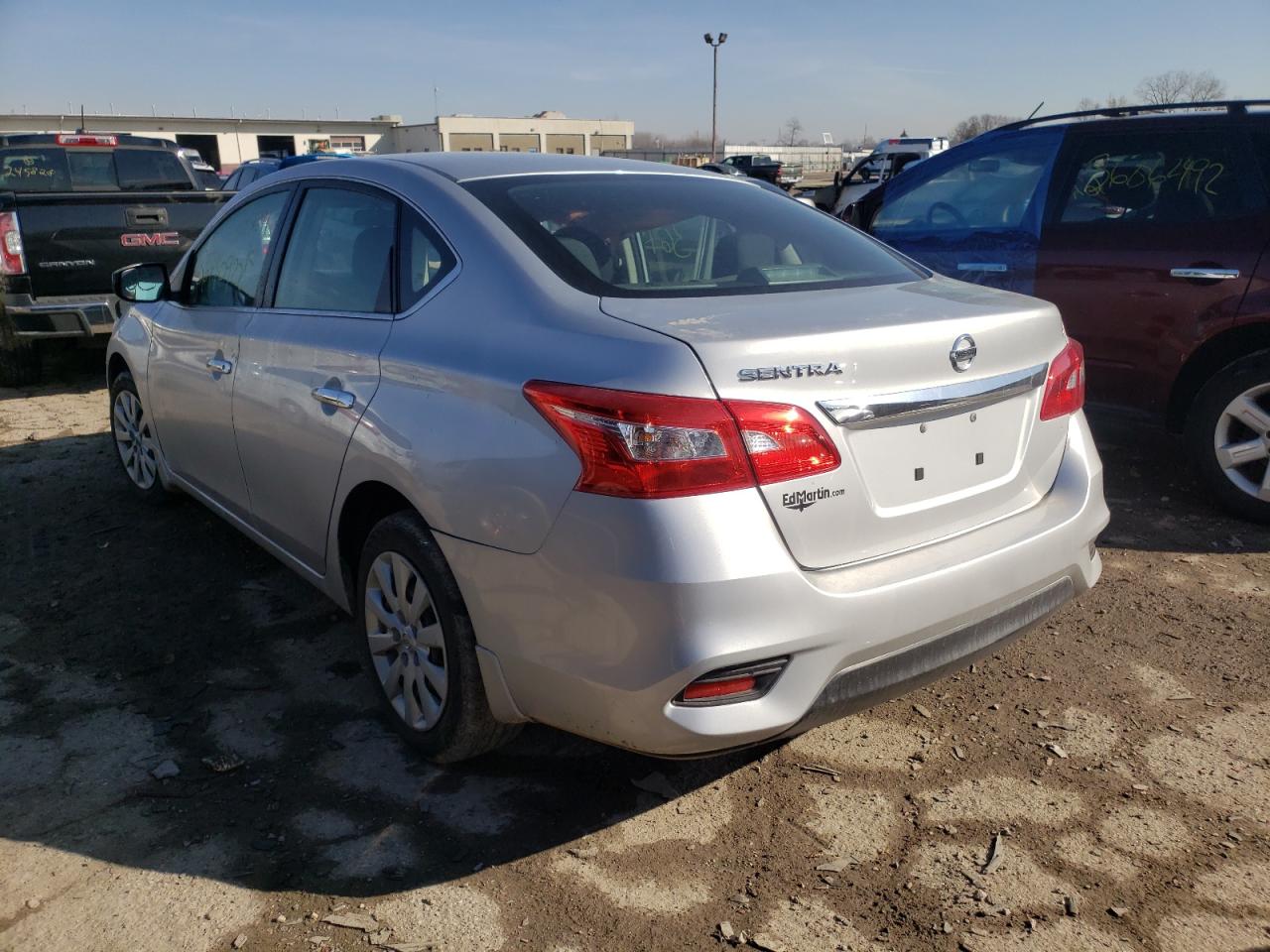 Photo 3 from auction – 2016 NISSAN SENTRA S with VIN 3N1AB7AP1GY305691