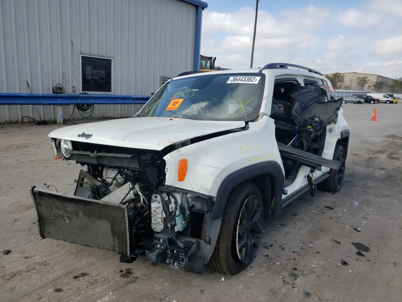 Photo 2 from auction – 2018 JEEP RENEGADE L with VIN ZACCJABB4JPJ44271
