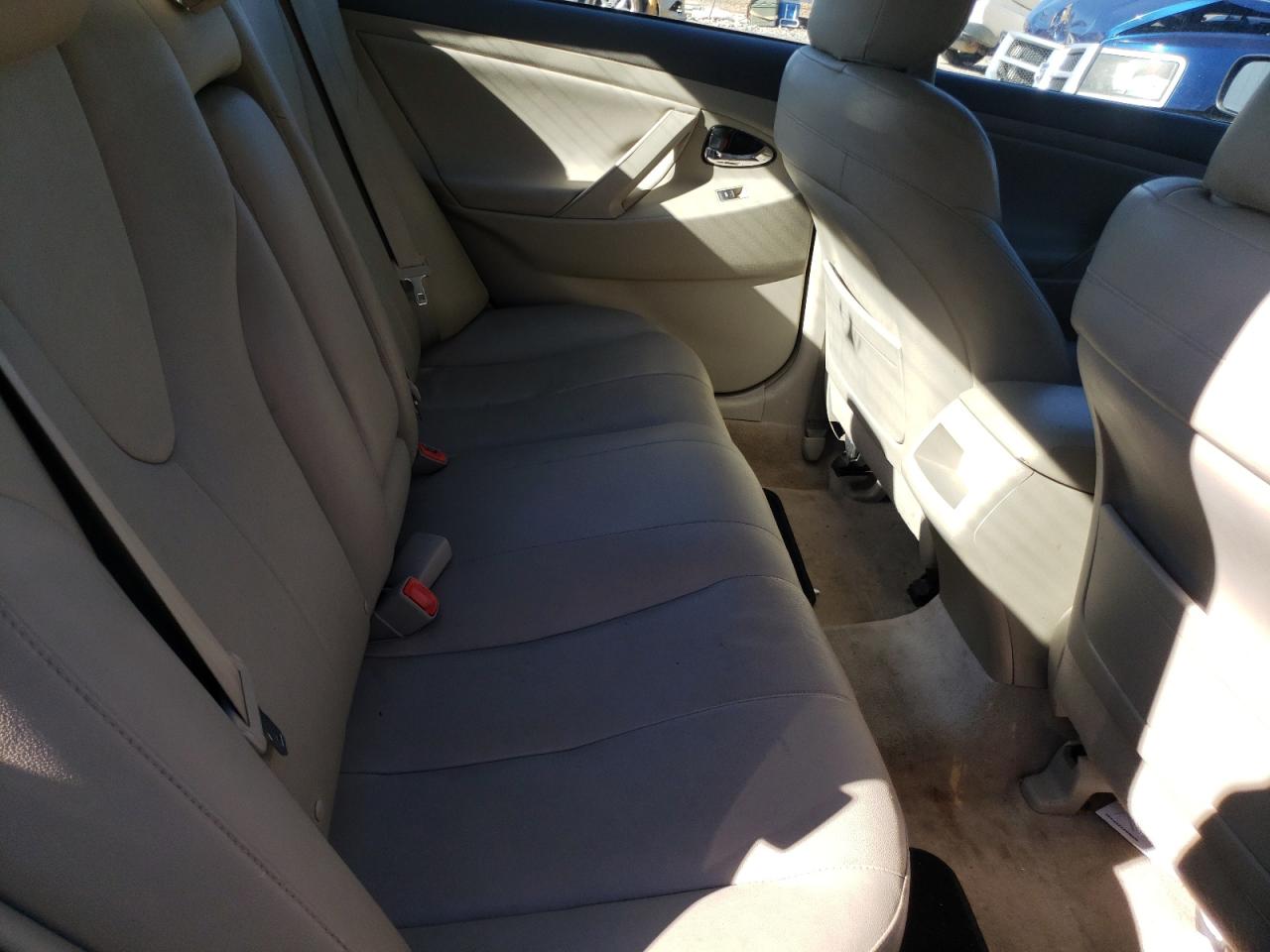 Photo 6 from auction – 2011 TOYOTA CAMRY BASE with VIN 4T1BF3EK5BU192347