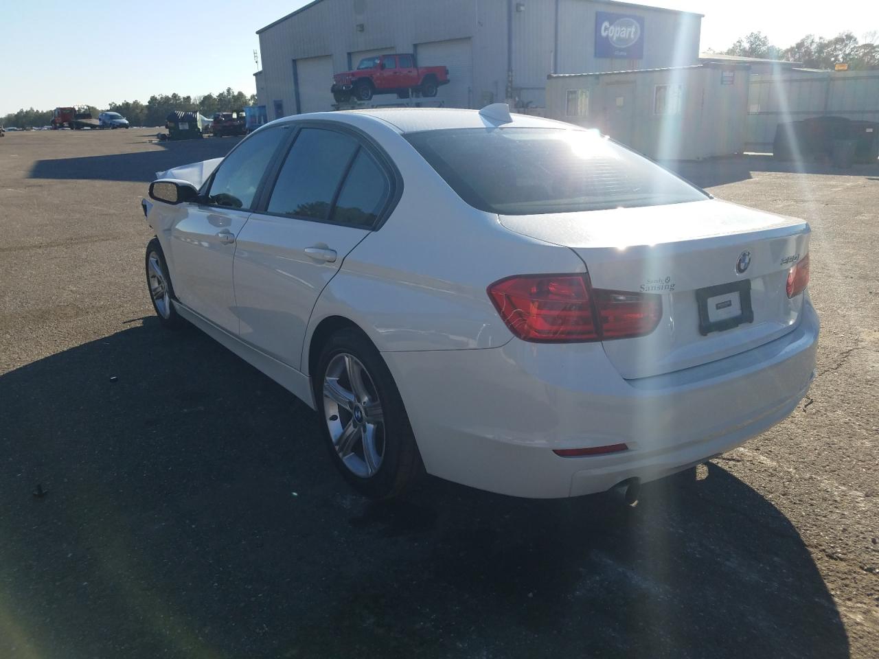 Photo 3 from auction – 2015 BMW 320 I with VIN WBA3B1C51FK140606