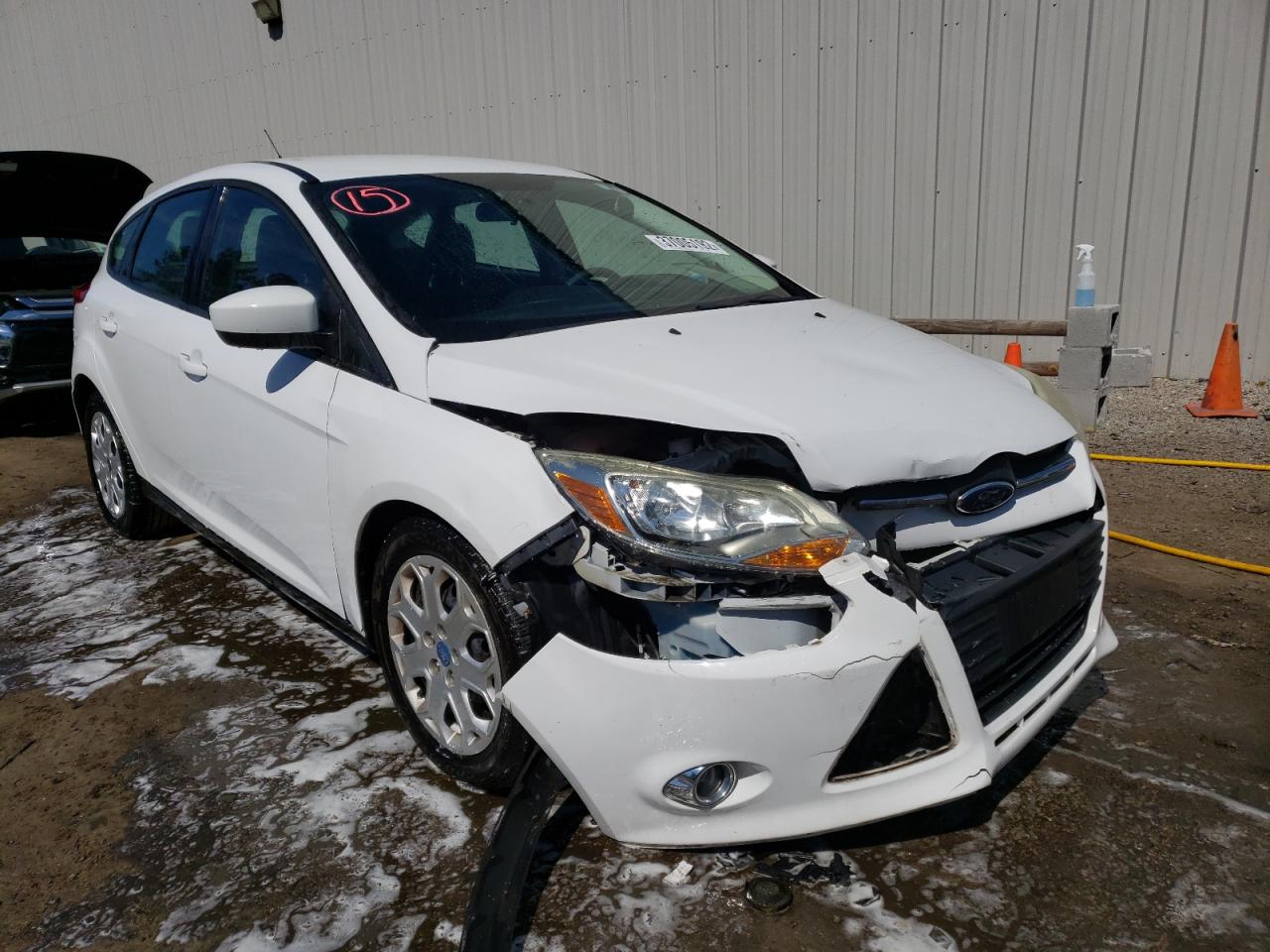 FORD FOCUS SE 2012 with VIN 1FAHP3K29CL188590 - Photo from auction