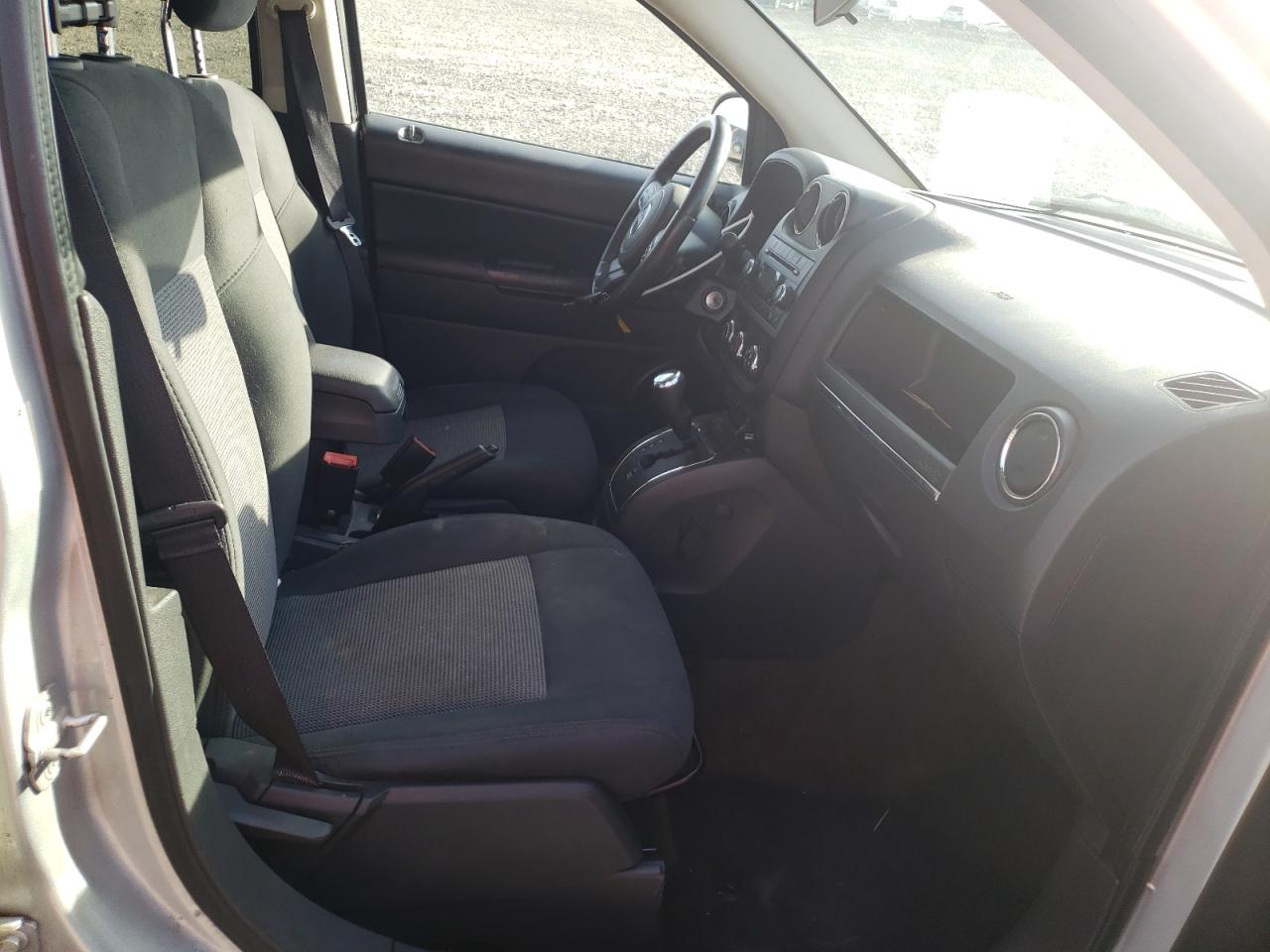 Photo 5 from auction – 2013 JEEP COMPASS LA with VIN 1C4NJDEB9DD233801