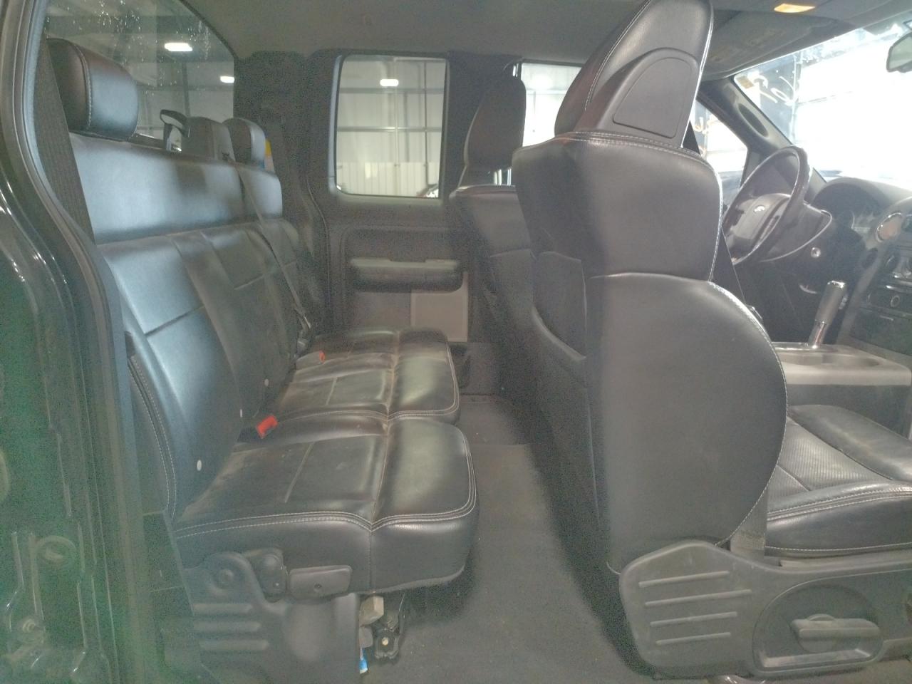 Photo 6 from auction – 2004 FORD F150 with VIN 1FTPX14554NB04630