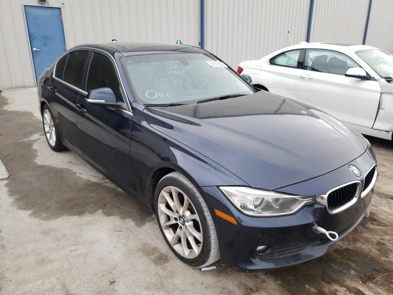 صورة رقم 1 من المزاد - 2015 BMW 320 I مع VIN WBA3B1C50FK141066