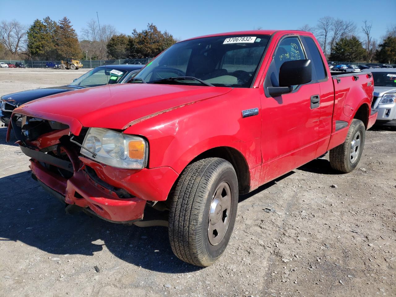 Photo 2 from auction – 2005 FORD F150 with VIN 1FTRF02W75KD94728