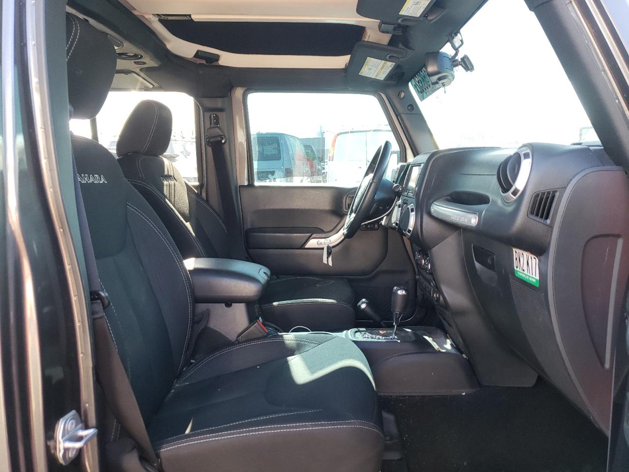 Photo 5 from auction – 2016 JEEP WRANGLER U with VIN 1C4BJWEG8GL181159