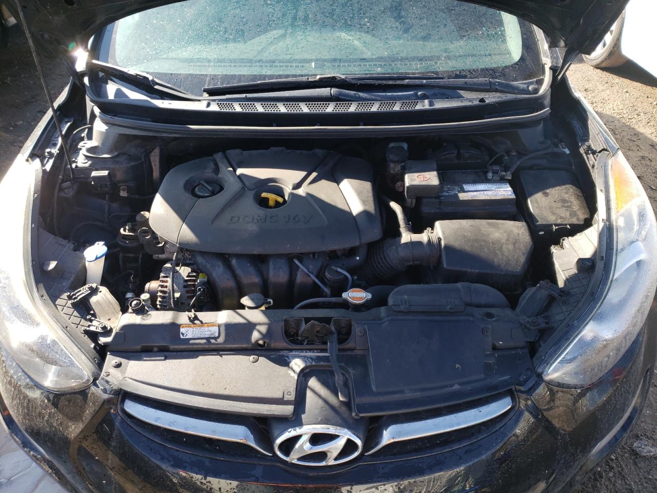 Photo 7 from auction – 2012 HYUNDAI ELANTRA GL with VIN 5NPDH4AE0CH116723