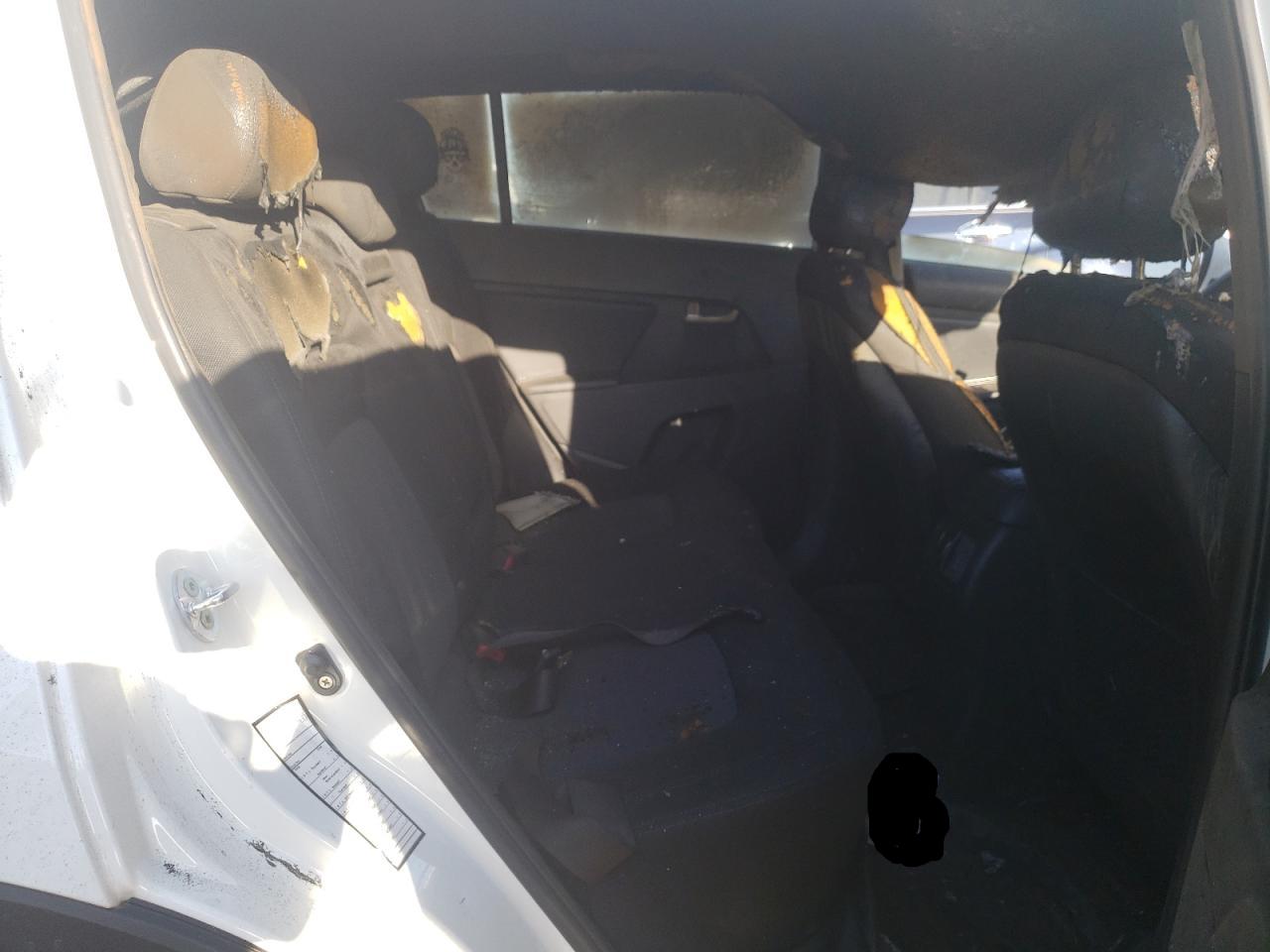 Photo 6 from auction – 2015 KIA SPORTAGE L with VIN KNDPB3AC0F7759301