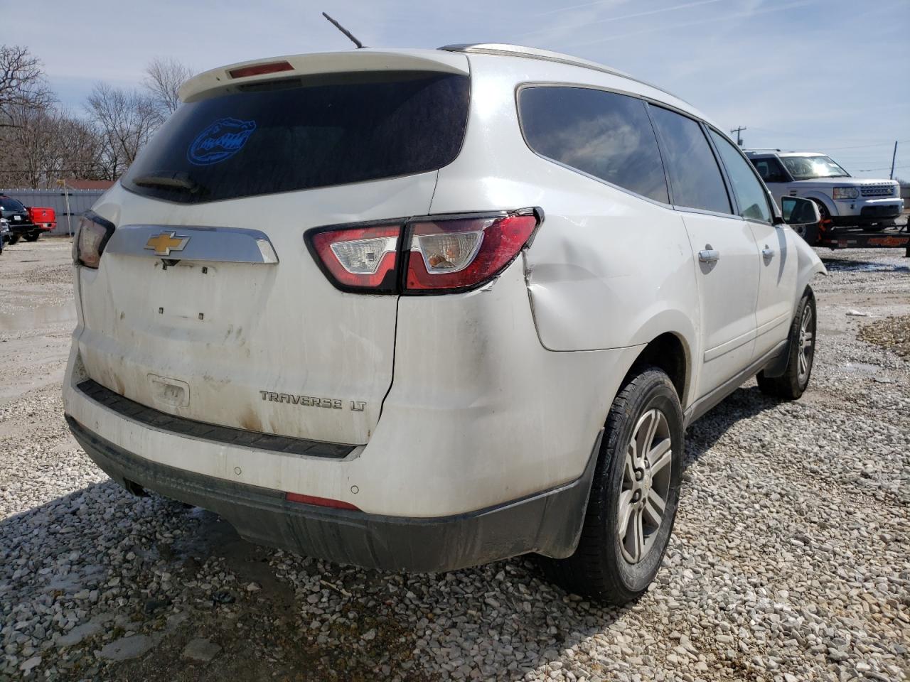 Photo 4 from auction – 2016 CHEVROLET TRAVERSE L with VIN 1GNKRHKD4GJ300505