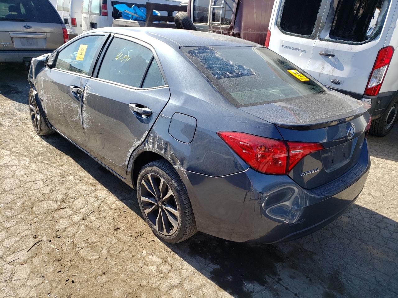 Photo 3 from auction – 2018 TOYOTA COROLLA L with VIN 2T1BURHE5JC082090
