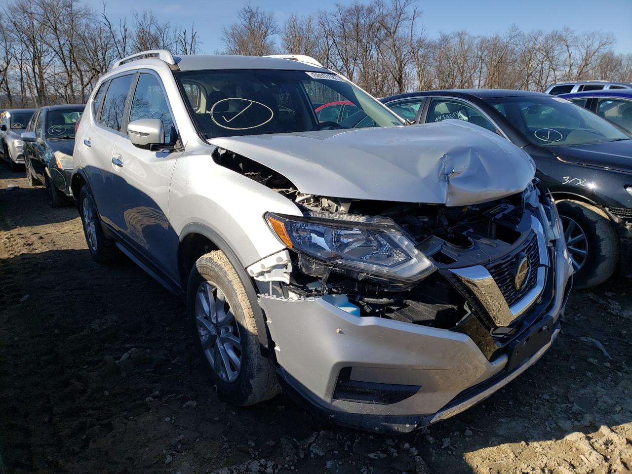 Photo 1 from auction – 2019 NISSAN ROGUE S with VIN 5N1AT2MV3KC803136