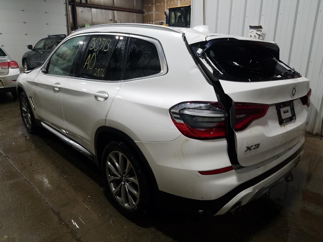 Photo 3 from auction – 2019 BMW X3 XDRIVE3 with VIN 5UXTR9C56KLE11761