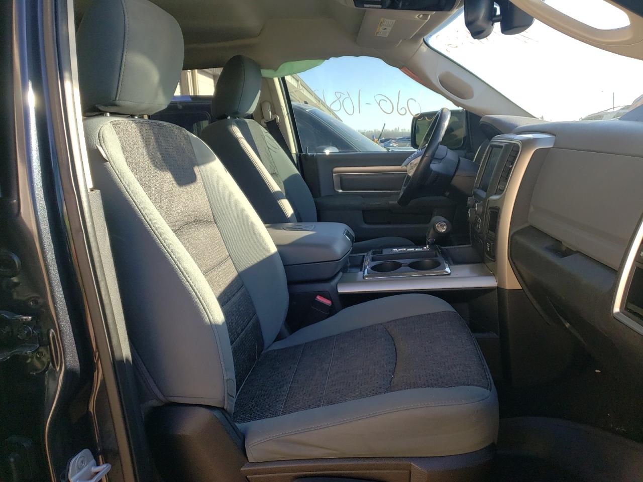 Photo 5 from auction – 2013 RAM 1500 SLT with VIN 1C6RR6GT0DS641019
