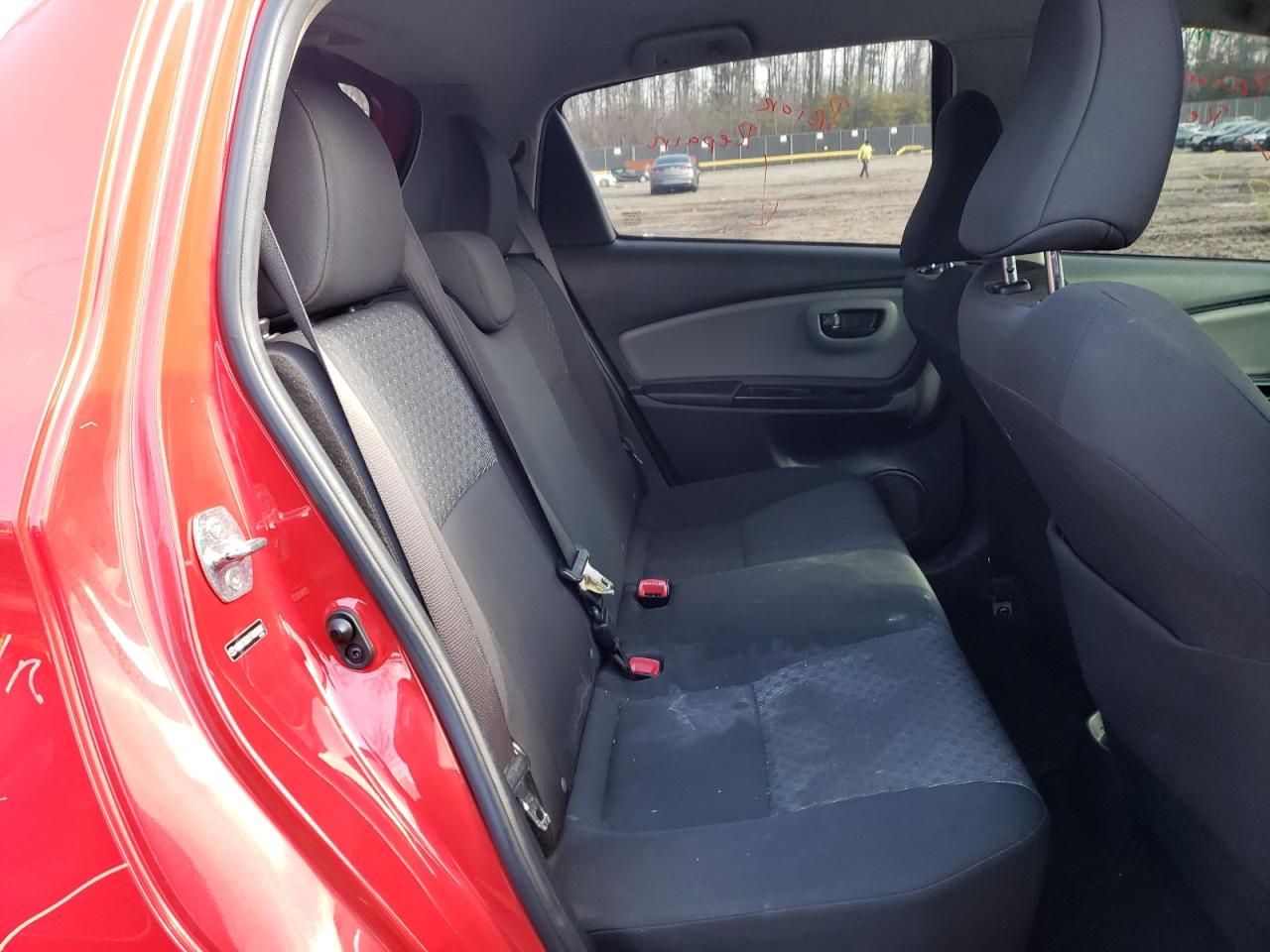 Photo 6 from auction – 2015 TOYOTA YARIS with VIN VNKKTUD37FA035091