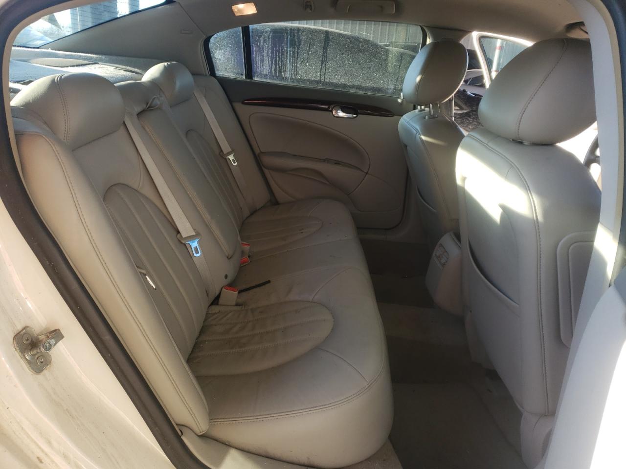 Photo 6 from auction – 2011 BUICK LUCERNE CX with VIN 1G4HC5EM8BU101345