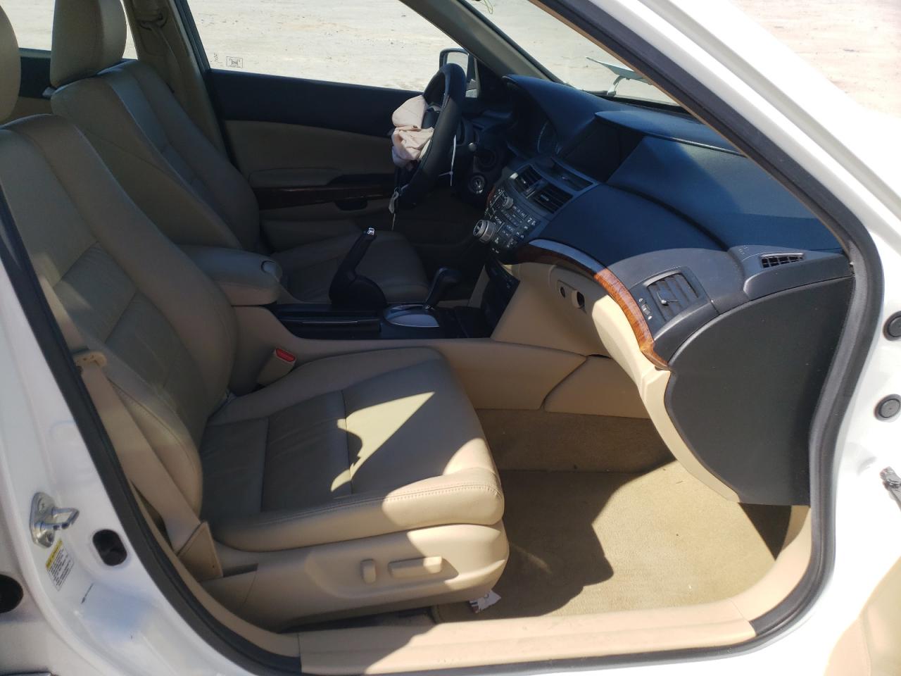Photo 5 from auction – 2012 HONDA ACCORD EXL with VIN 1HGCP2F80CA004776