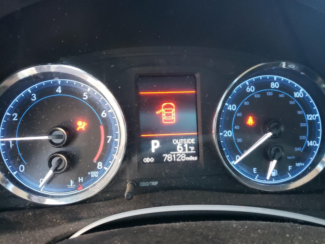 Photo 8 from auction – 2017 TOYOTA COROLLA with VIN 2T1BURHE1HC804729