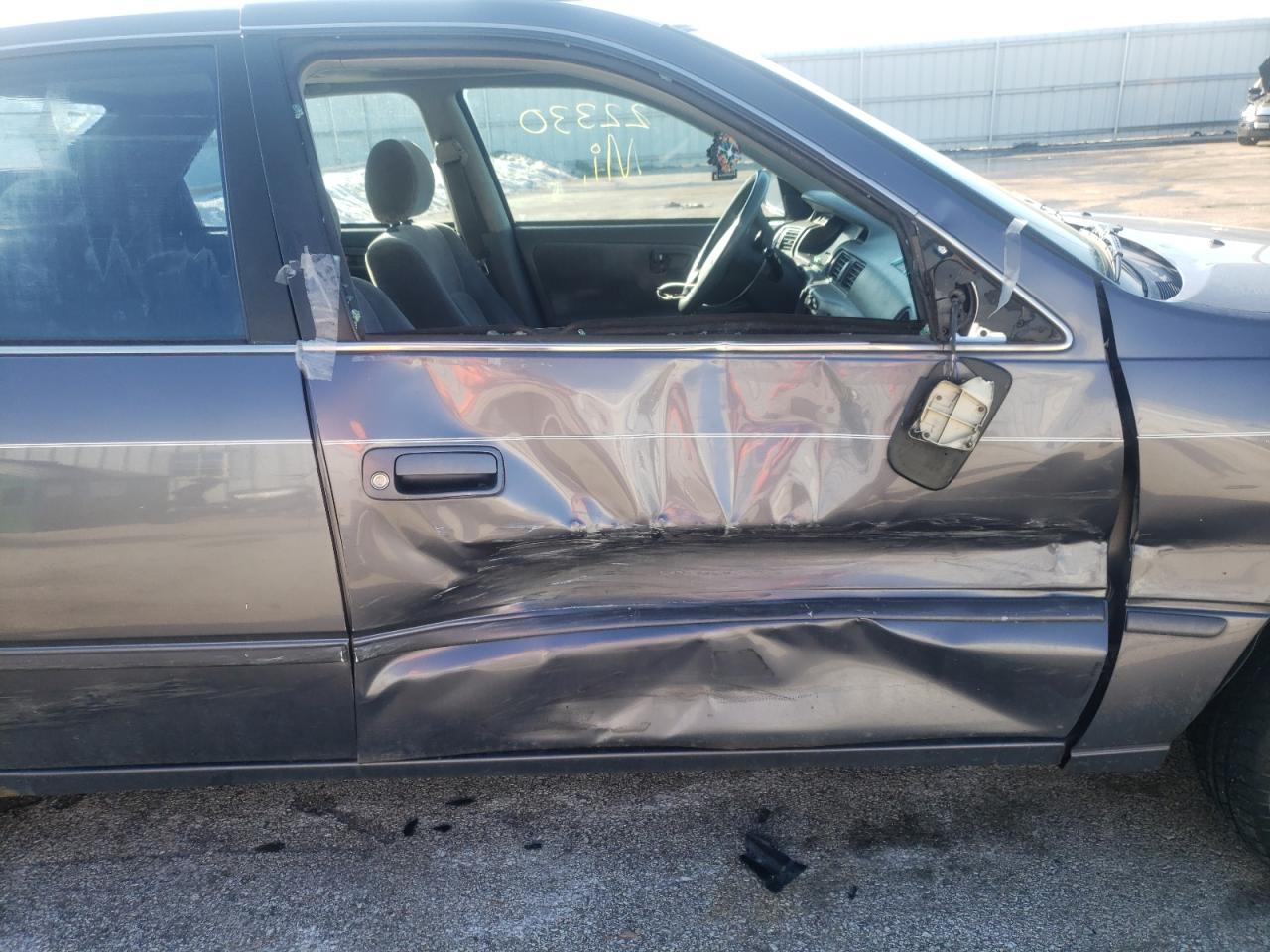 Photo 5 from auction – 1998 TOYOTA CAMRY CE with VIN 4T1BF22K6WU070939