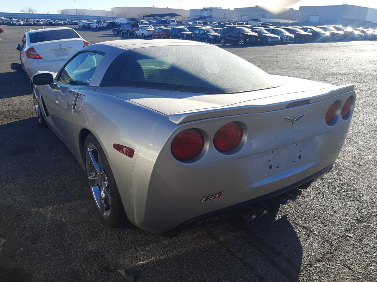 Photo 3 from auction – 2008 CHEVROLET CORVETTE with VIN 1G1YY26W685124106