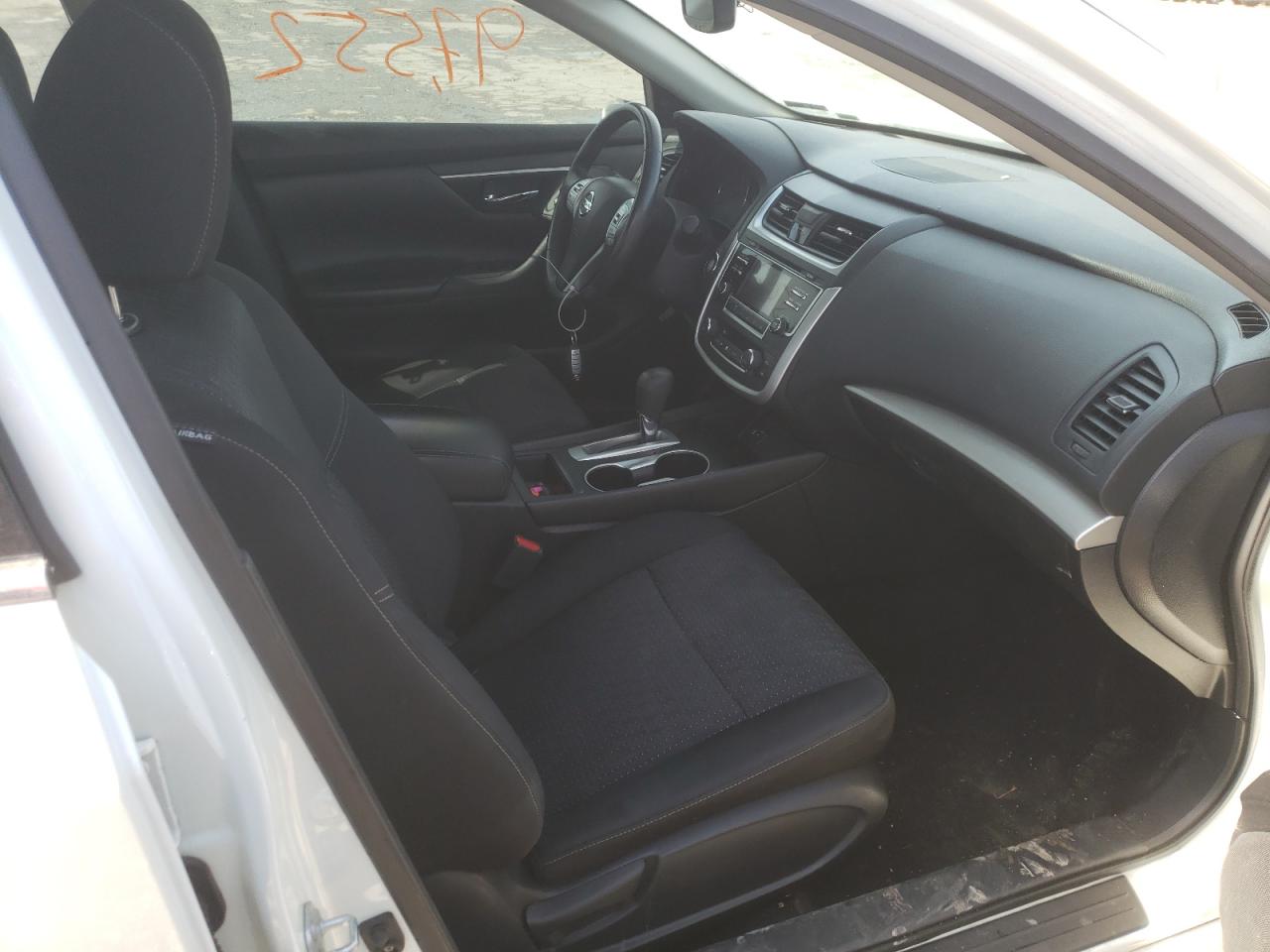 Photo 5 from auction – 2016 NISSAN ALTIMA 2.5 with VIN 1N4AL3AP7GC111474
