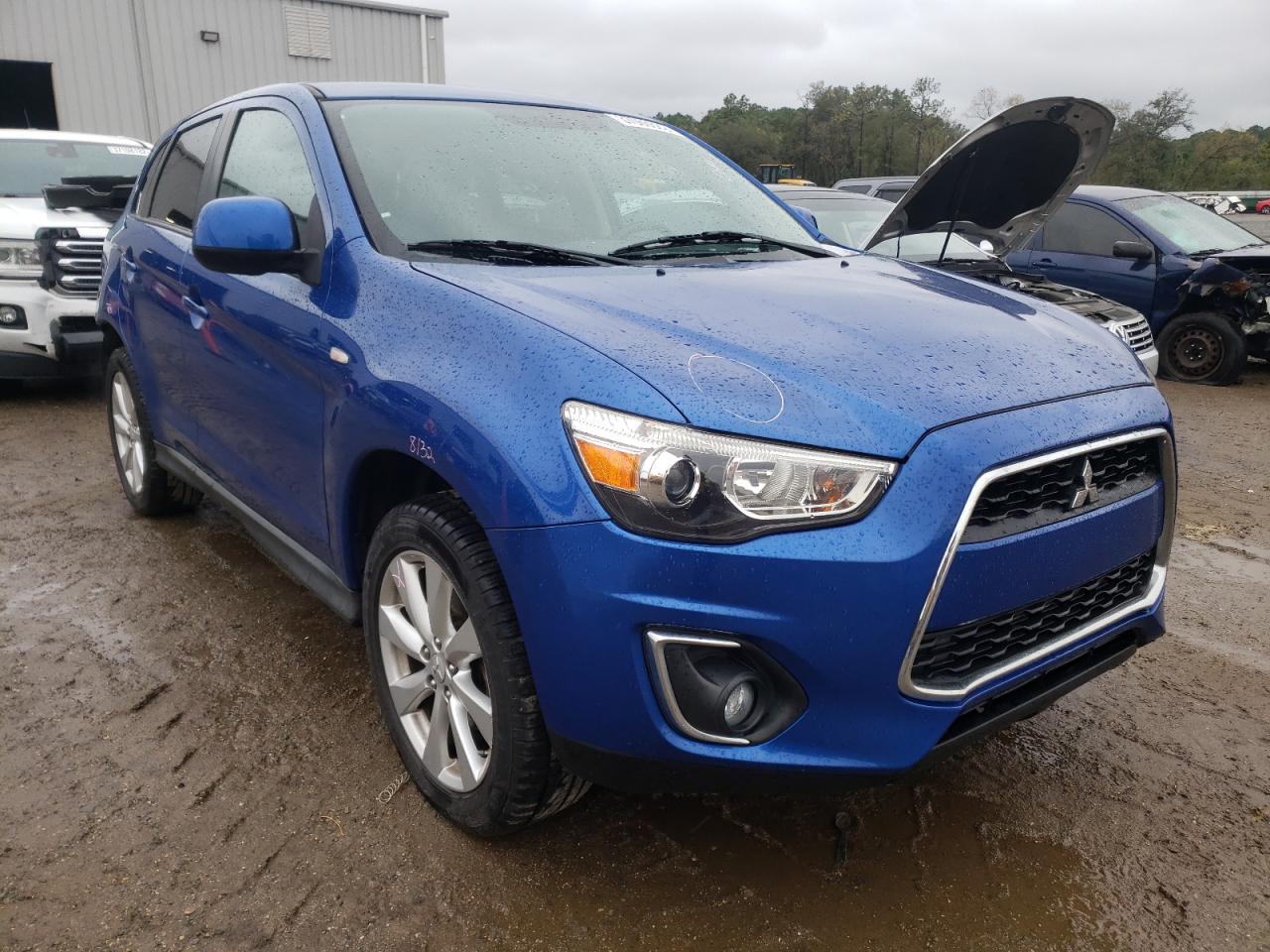 MITSUBISHI OUTLANDER 2015 with VIN 4A4AP3AU9FE009836 - Photo from auction