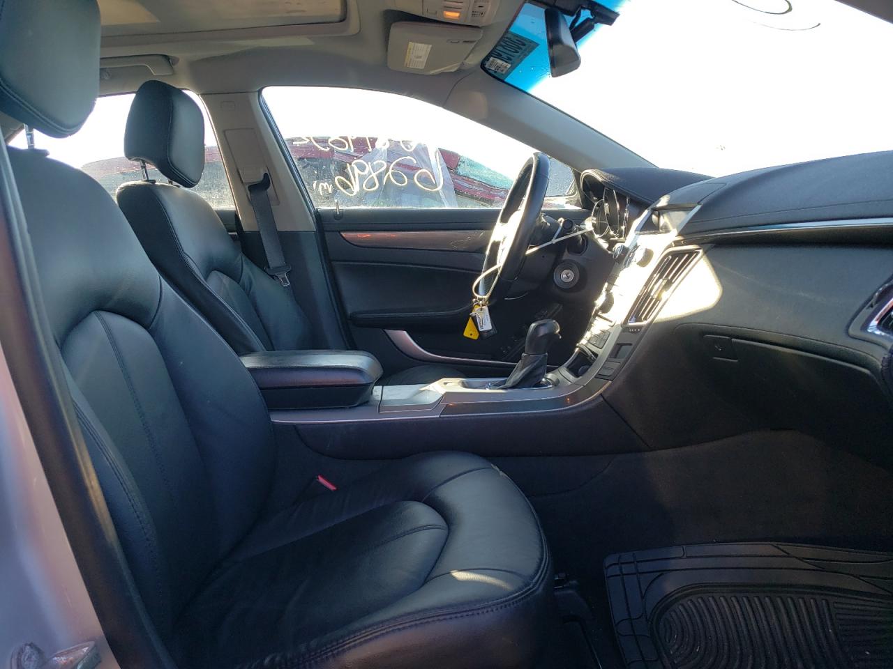 Photo 5 from auction – 2010 CADILLAC CTS with VIN 1G6DC5EG3A0143072