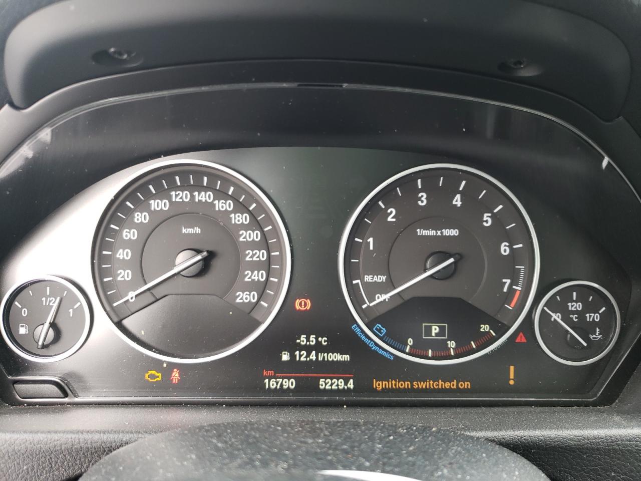 Photo 8 from auction – 2017 BMW 320 XI with VIN WBA8E5G50HNU42372