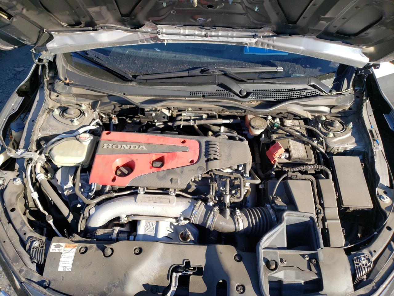 Photo 7 from auction – 2019 HONDA CIVIC TYPE with VIN SHHFK8G71KU200765