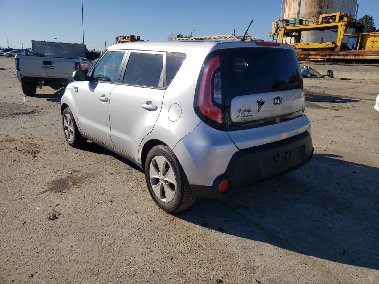 Photo 3 from auction – 2015 KIA SOUL with VIN KNDJN2A27F7776434