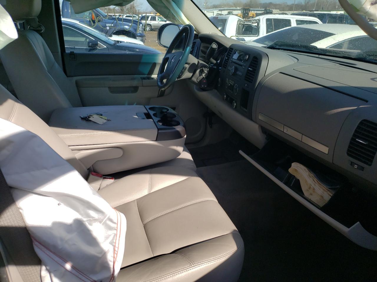 Photo 5 from auction – 2013 GMC SIERRA K15 with VIN 1GTR2VE78DZ118612