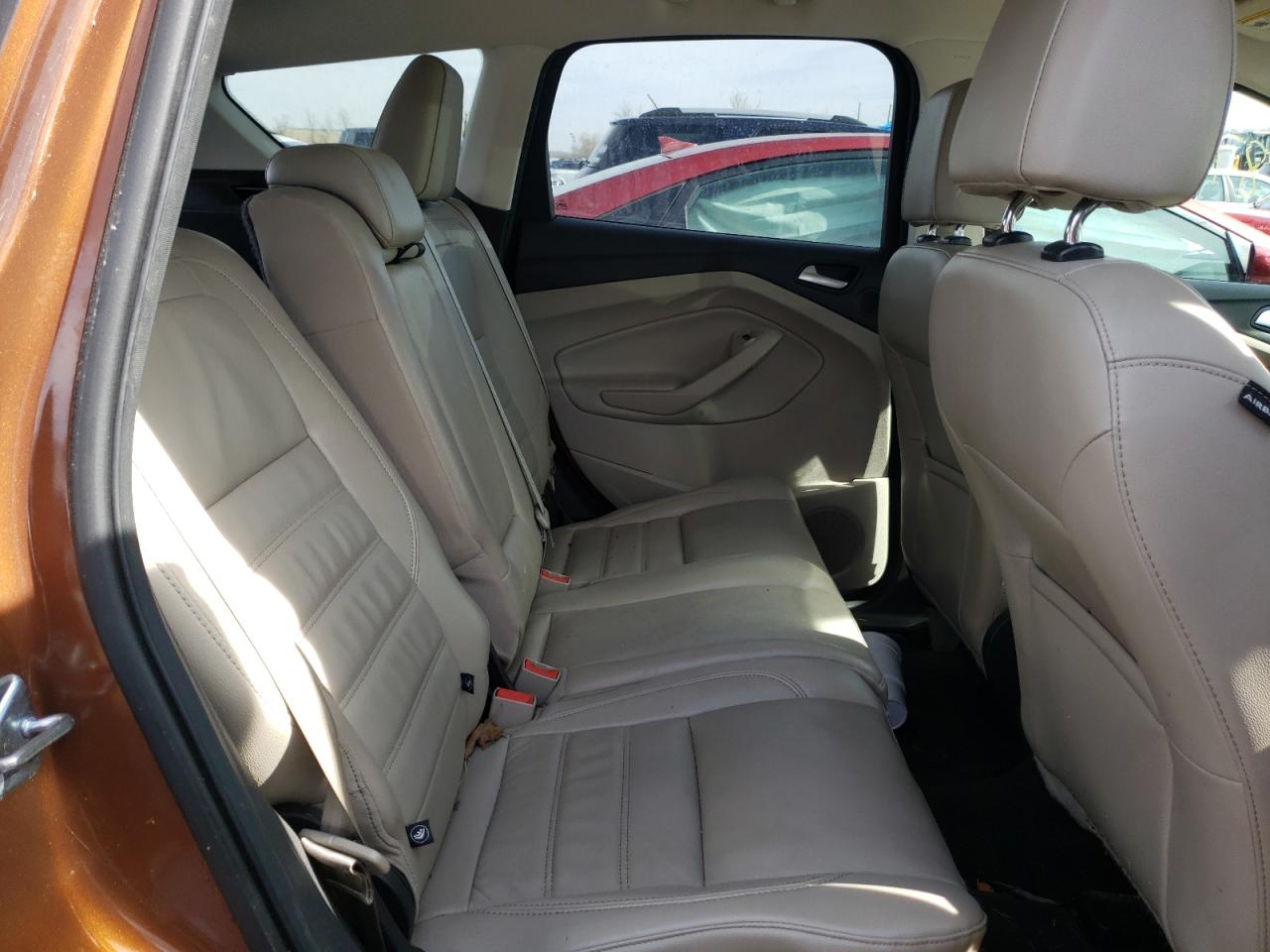 Photo 6 from auction – 2017 FORD ESCAPE SE with VIN 1FMCU0G91HUD96588