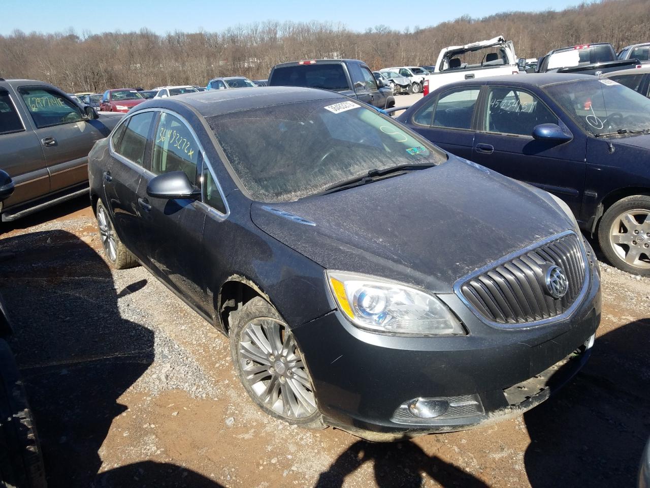 BUICK VERANO 2012 with VIN 1G4PS5SK5C4200546 - Photo from auction