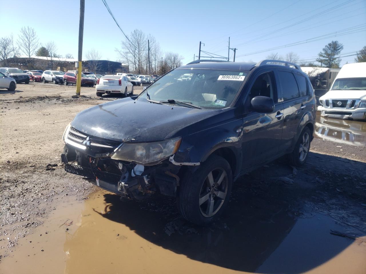 Photo 2 from auction – 2007 MITSUBISHI OUTLANDER with VIN JA4MT41XX7U006719