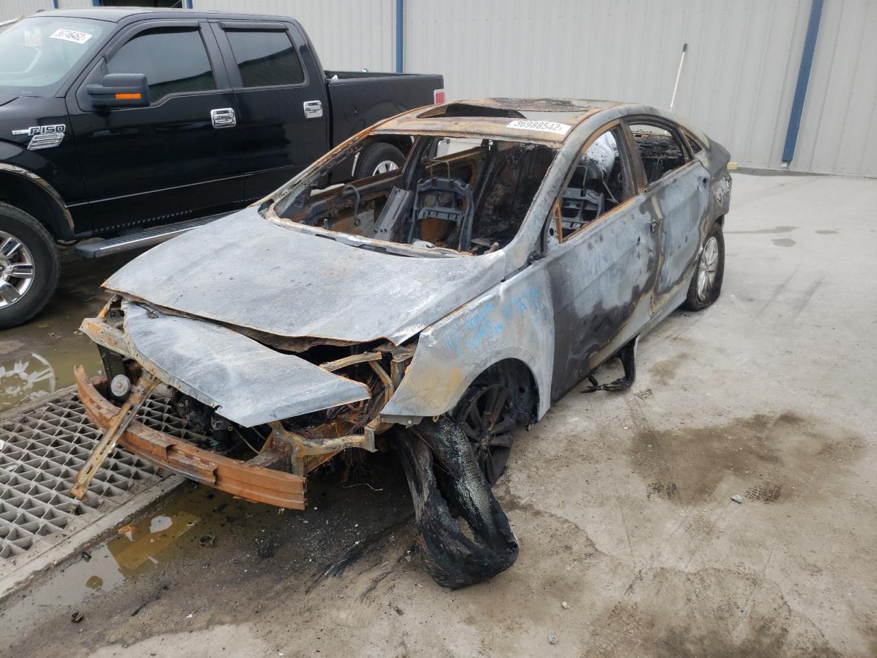 Photo 2 from auction – 2011 HYUNDAI SONATA SE with VIN 5NPEC4AC1BH159659