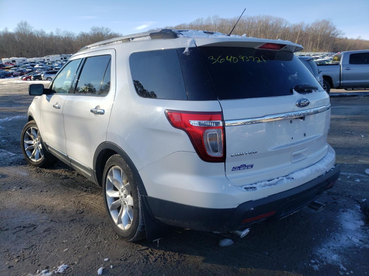 Photo 3 from auction – 2014 FORD EXPLORER L with VIN 1FM5K8F81EGB47319