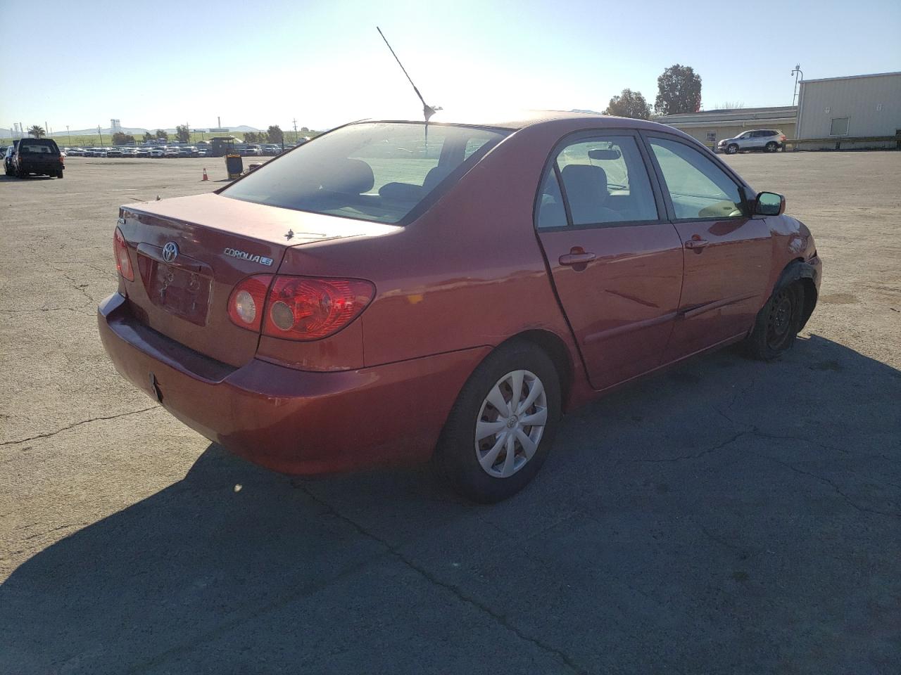 Photo 4 from auction – 2005 TOYOTA COROLLA CE with VIN 2T1BR32E15C503817
