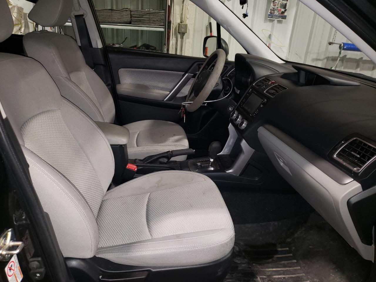 Photo 5 from auction – 2017 SUBARU FORESTER 2 with VIN JF2SJAAC8HH804212