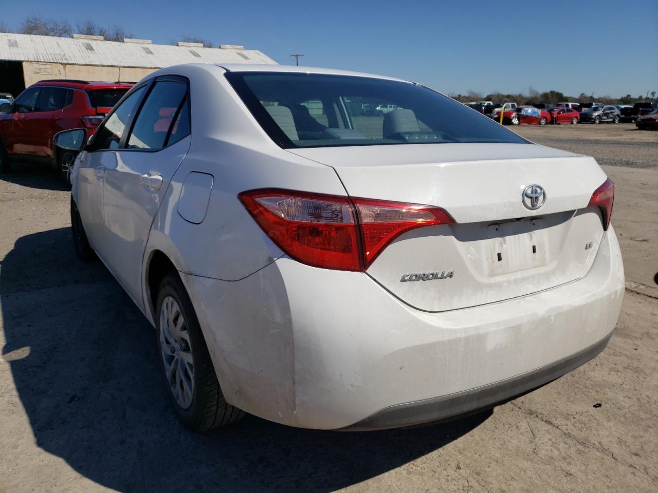 Photo 3 from auction – 2017 TOYOTA COROLLA L with VIN 5YFBURHE2HP637801