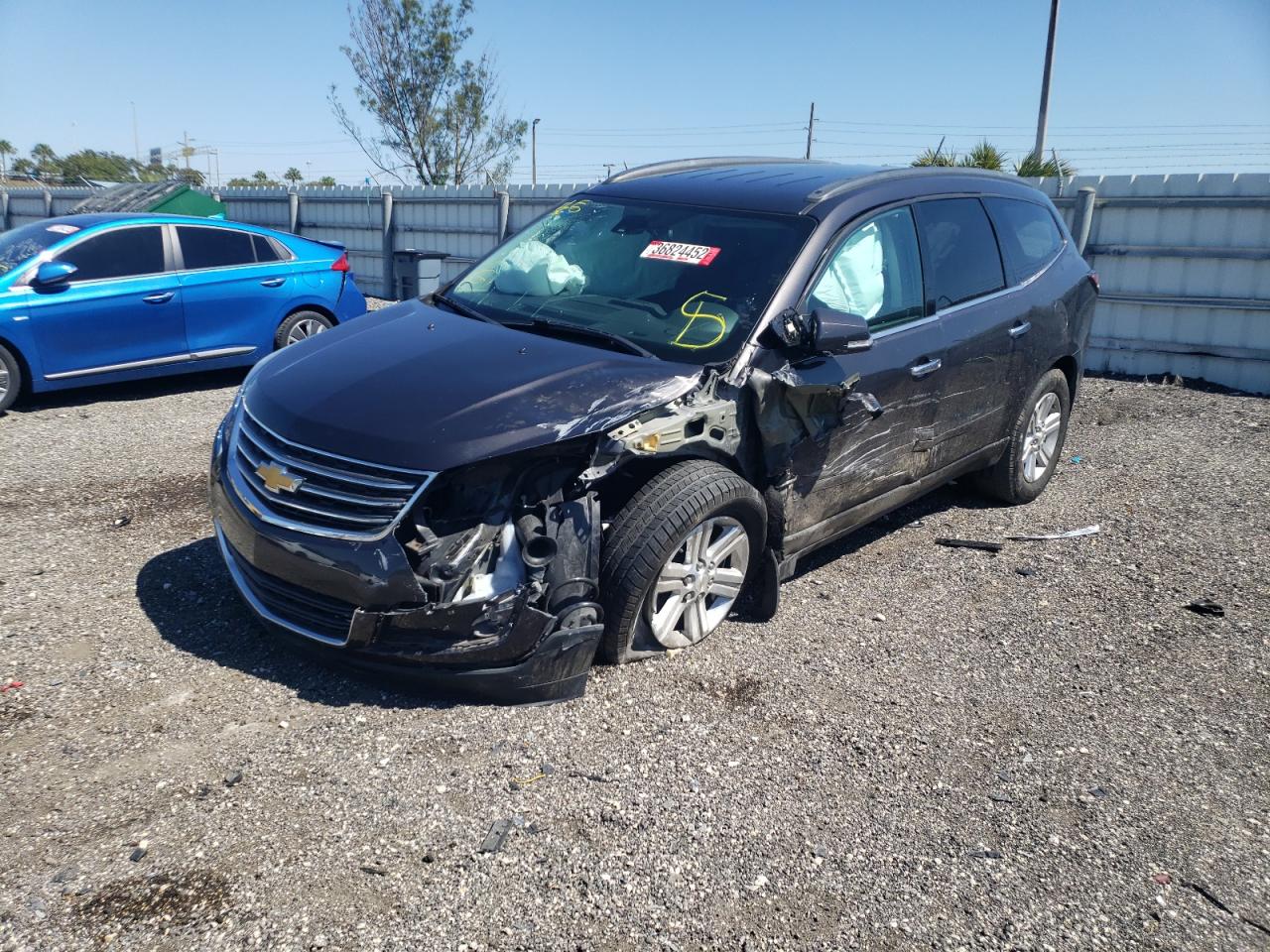 Photo 2 from auction – 2014 CHEVROLET TRAVERSE L with VIN 1GNKRHKD6EJ267911