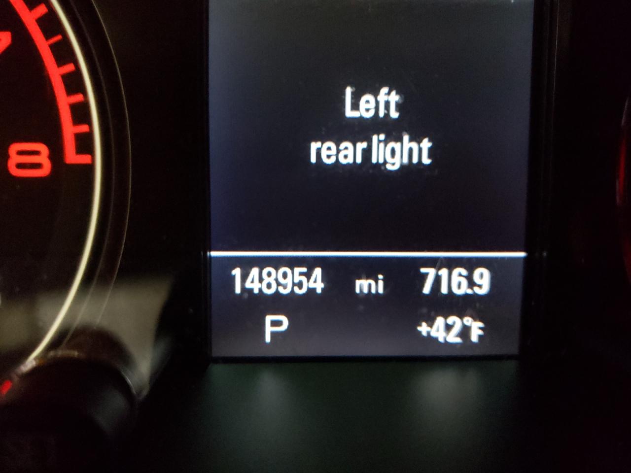 Photo 8 from auction – 2016 AUDI Q5 PREMIUM with VIN WA1L2AFP6GA091064
