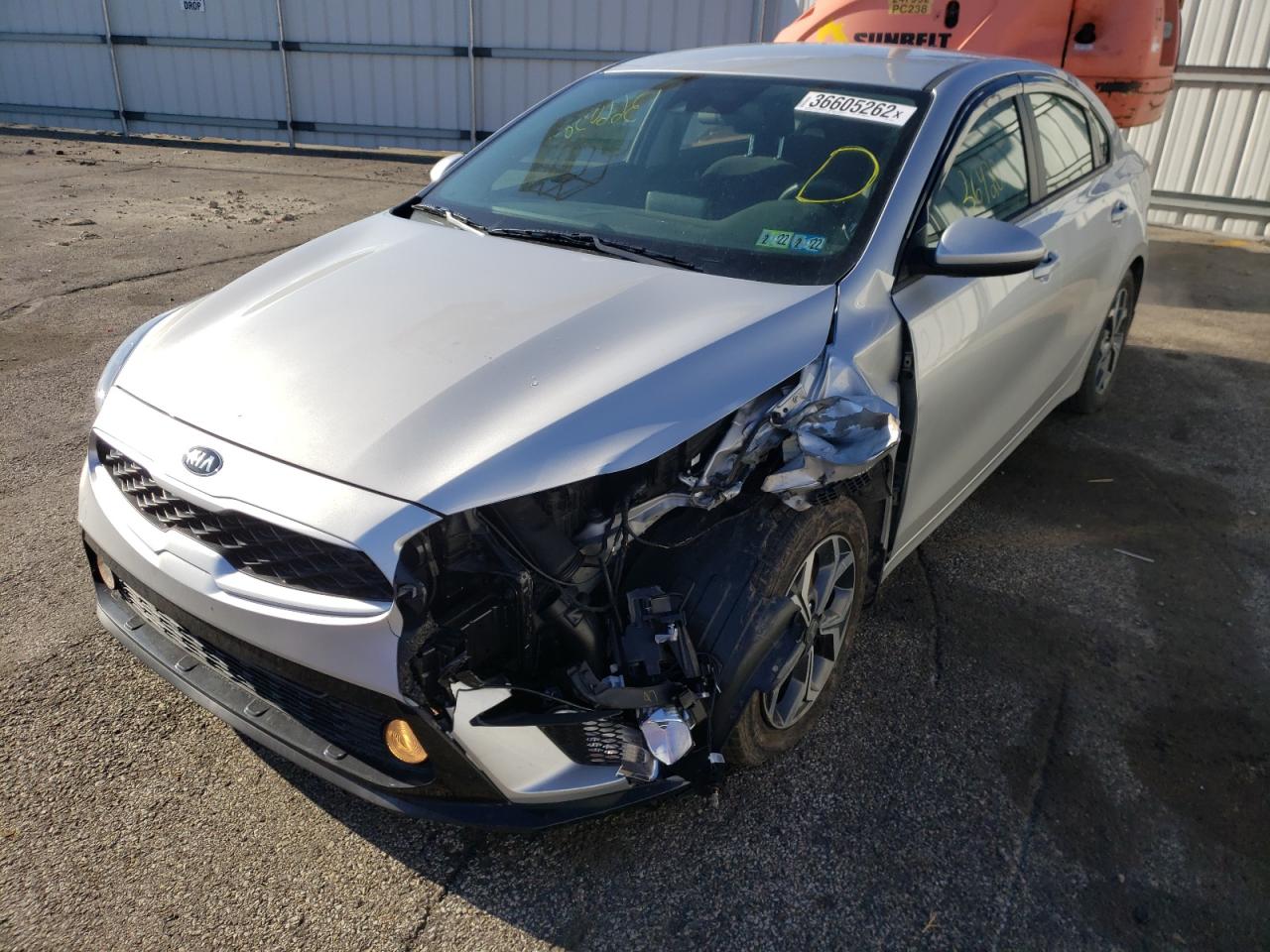 Photo 2 from auction – 2019 KIA FORTE FE with VIN 3KPF24AD3KE045800