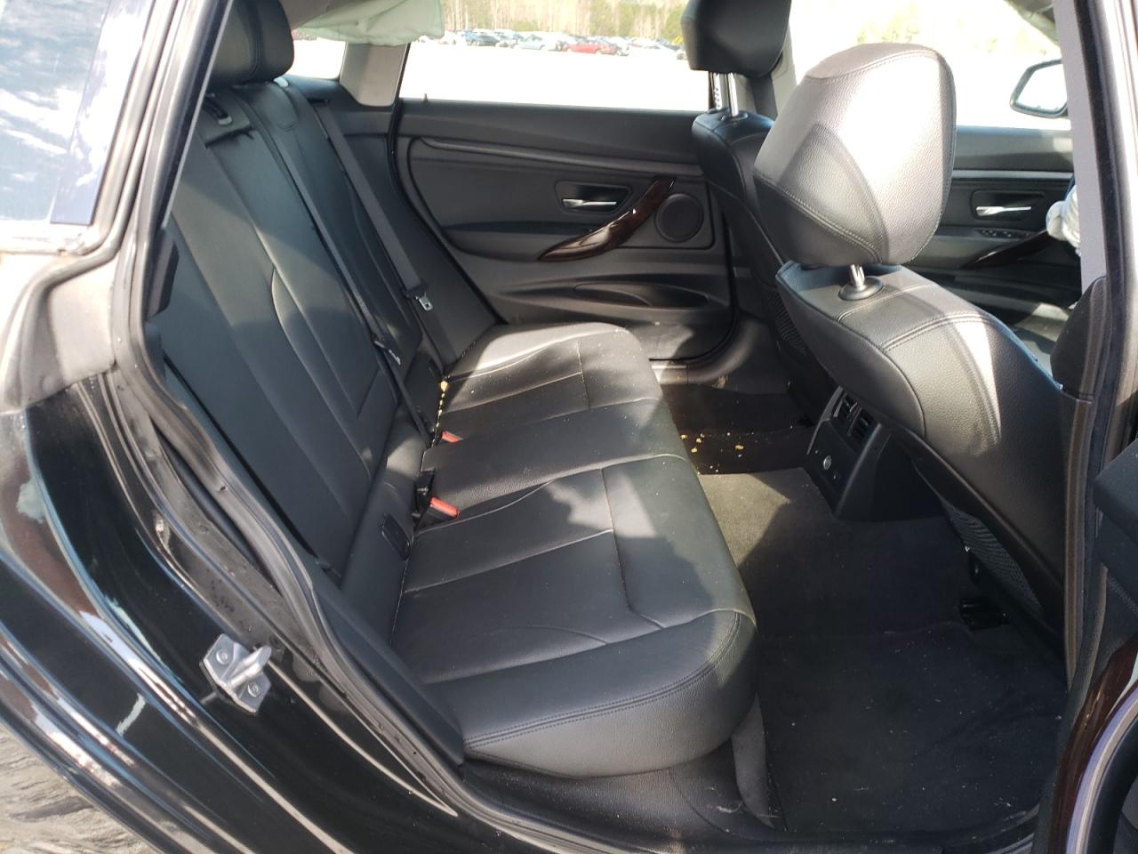 Photo 6 from auction – 2015 BMW 328 XIGT with VIN WBA3X5C54FD561264